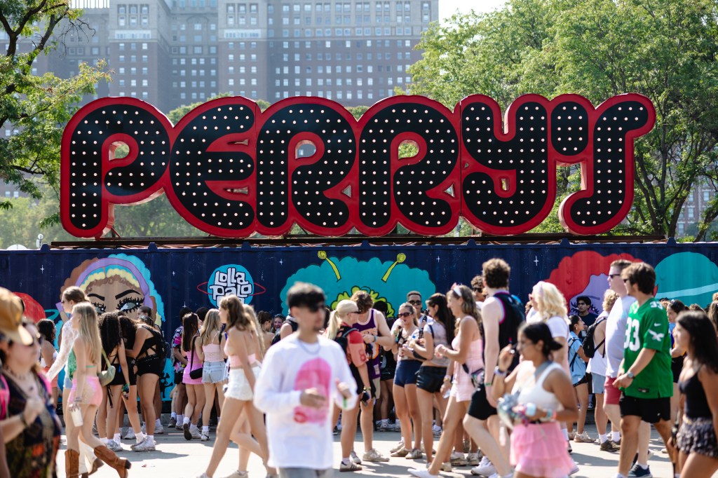 Lollapalooza 2025 Review: How the Festival Continues to Thrive & Our Top 10&nbsp;Sets